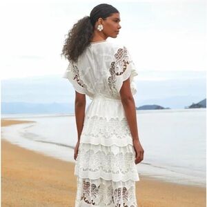 NWT FARM Rio Off White Richelieu Midi